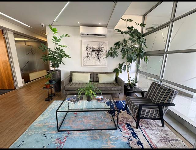998M² OFFICE FOR SALE IN BROADACRES